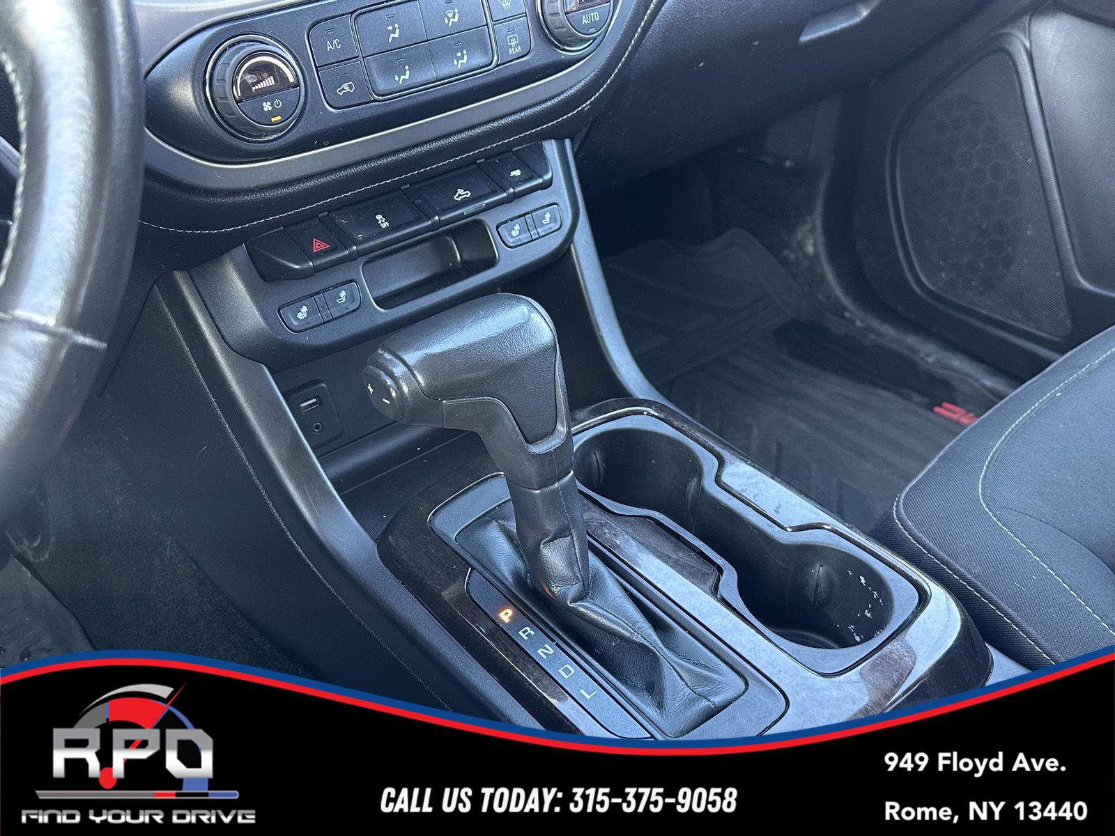 Used 2018 GMC Canyon SLE w/ SLE Convenience Package image 23