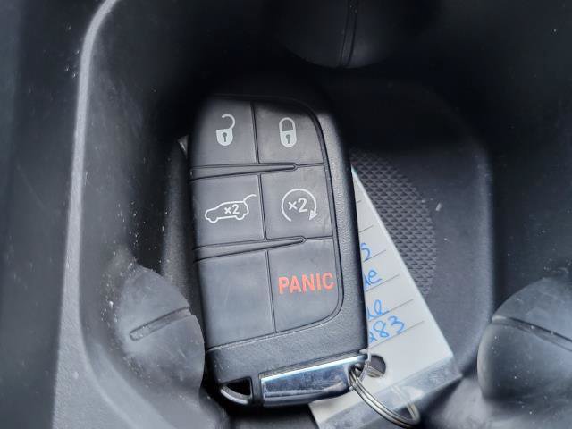 Used 2023 Jeep Compass Latitude w/ Convenience Group AWD/4WD image 30