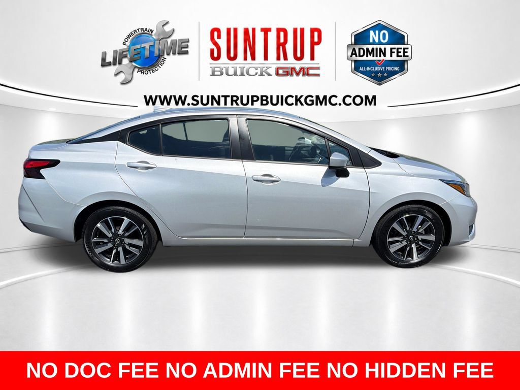 Used 2025 Nissan Versa SV FWD image 8