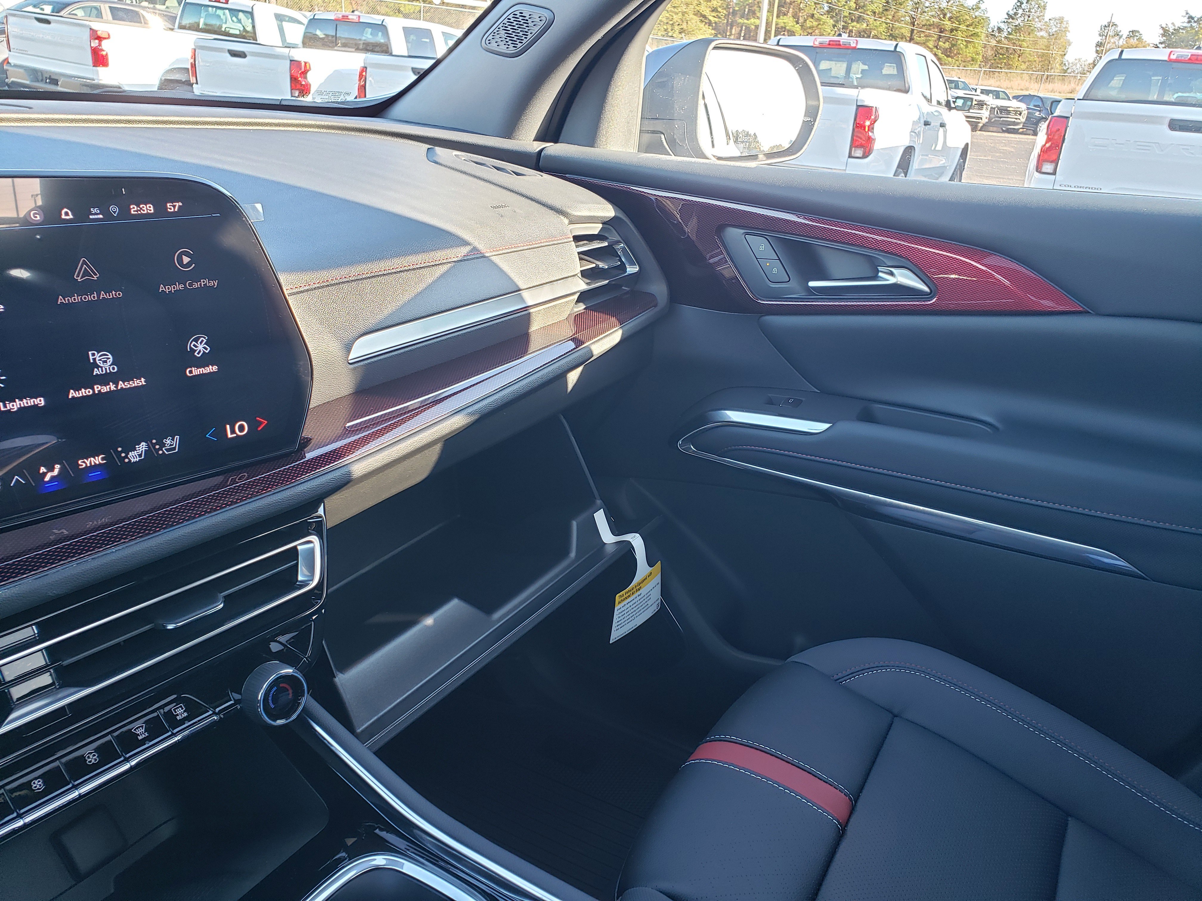 New 2026 Chevrolet Traverse RS w/ LPO, Floor Liner Package image 26