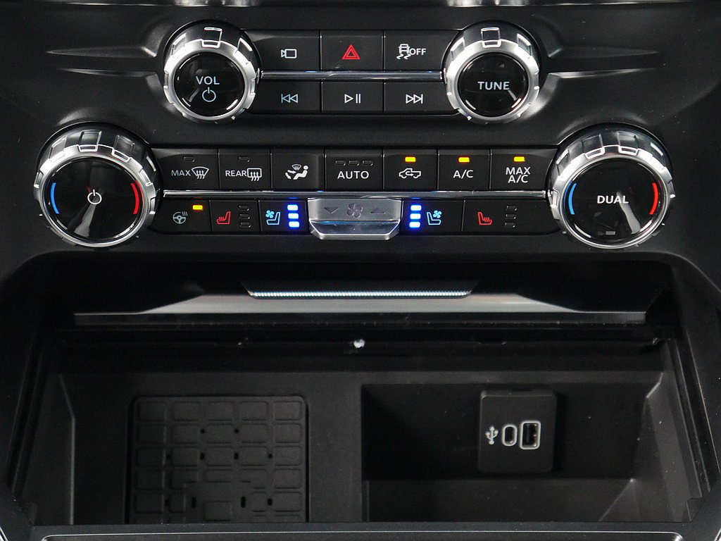 New 2027 Ford F350 Platinum AWD/4WD image 23