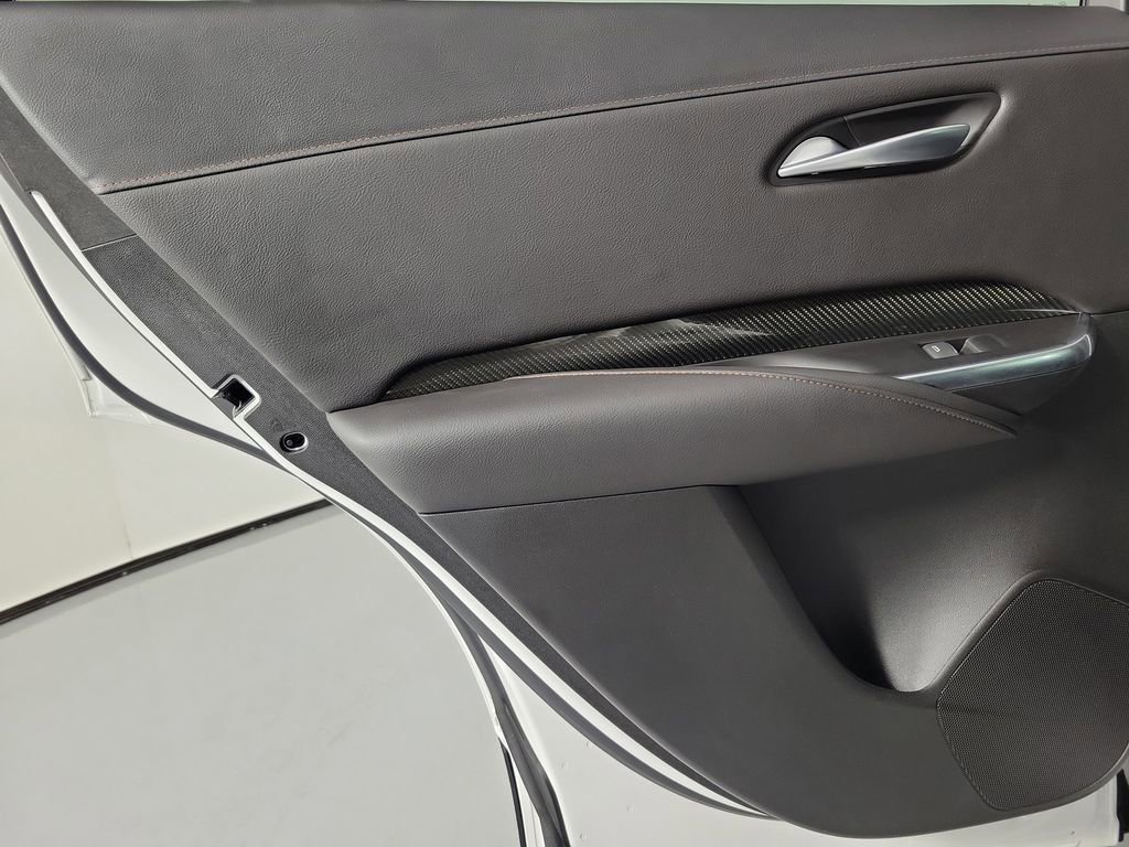 Used 2023 Cadillac XT4 Sport image 13