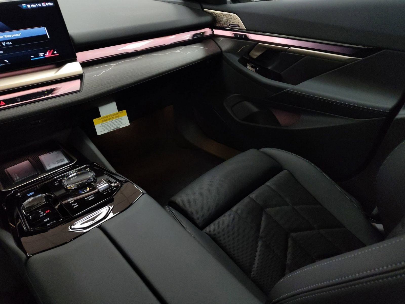 New 2026 BMW i5 eDrive40 w/ Executive Package image 29