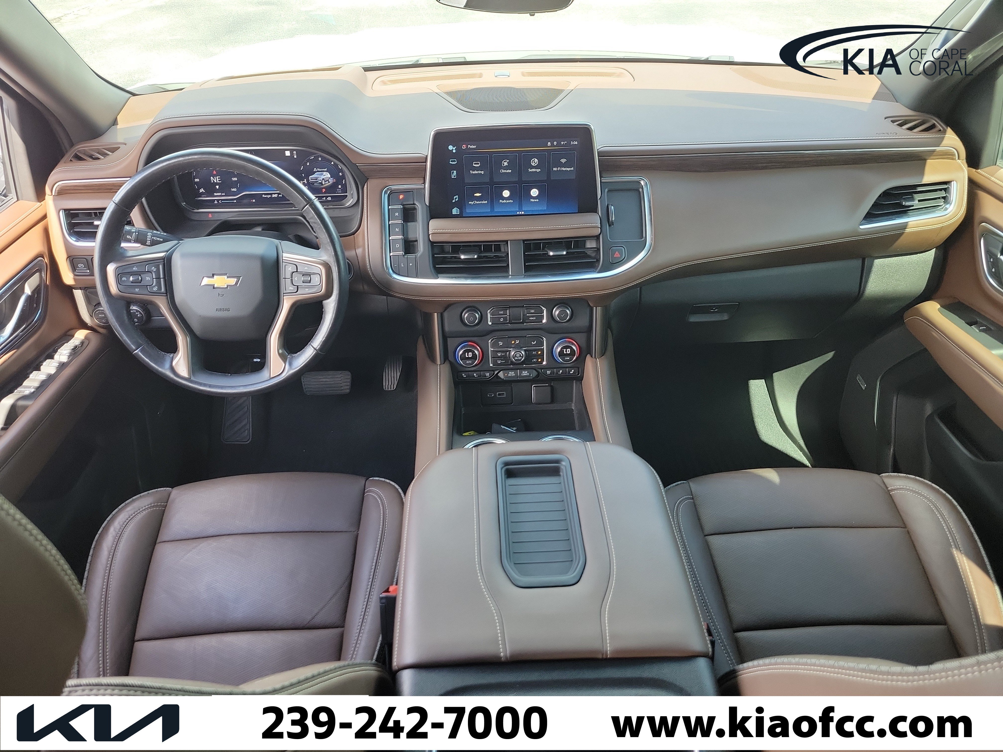 Used 2022 Chevrolet Suburban High Country RWD image 18