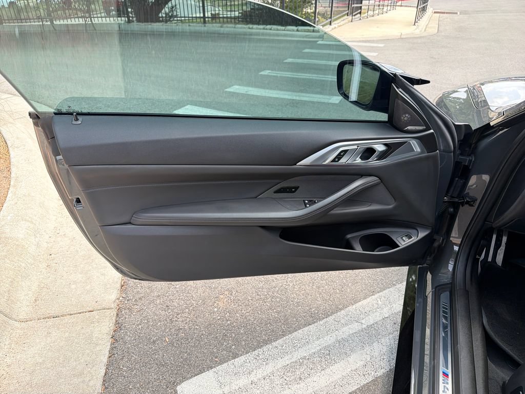 Used 2025 BMW M4 Coupe w/ Executive Package RWD image 18