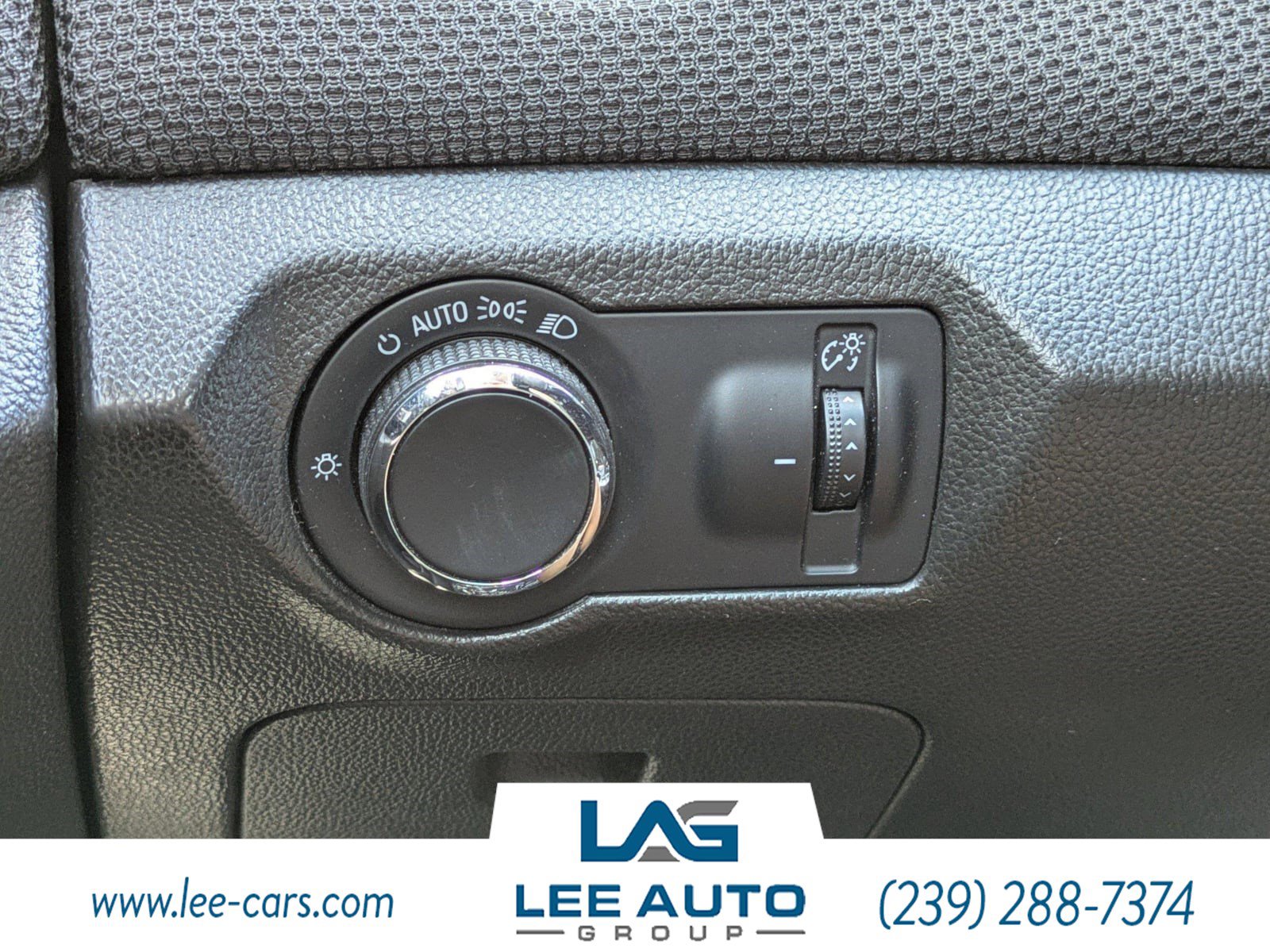 Used 2015 Chevrolet Cruze LT image 17