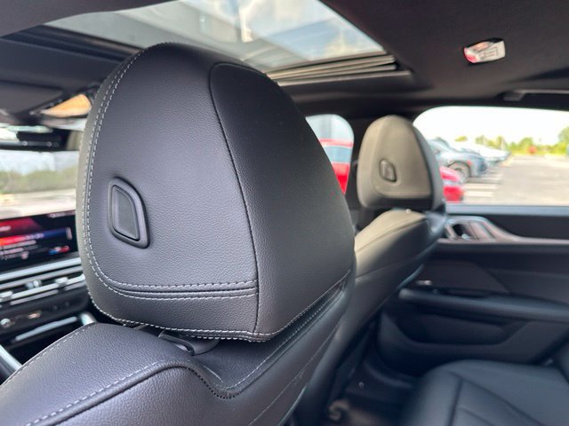 Used 2023 BMW i4 eDrive40 w/ M Sport Package RWD image 31