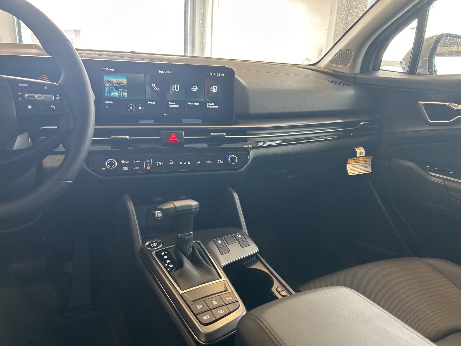 New 2026 Kia Sportage EX w/ EX Panorama Roof Package image 22