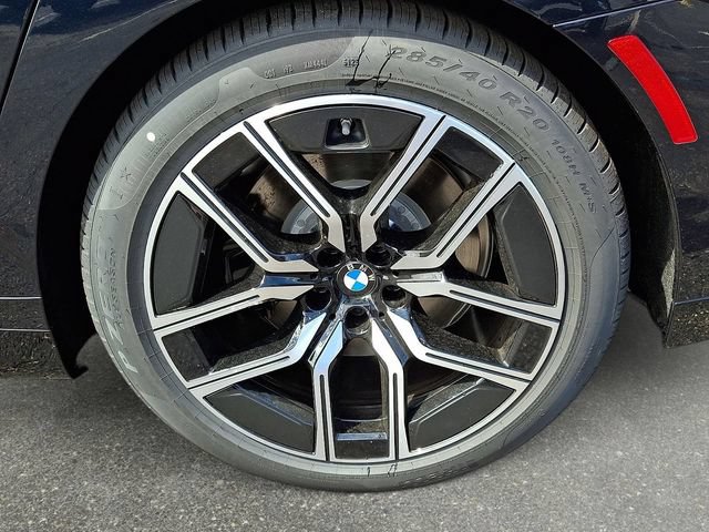 New 2026 BMW 740i xDrive AWD/4WD image 8