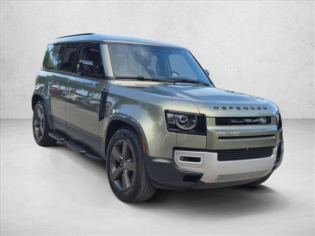 Used 2025 Land Rover Defender 110 S AWD/4WD image 3