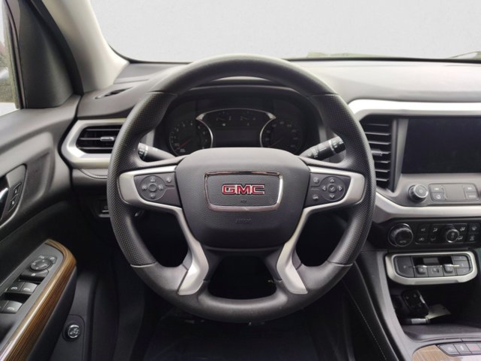 Used 2023 GMC Acadia SLE w/ Driver Convenience Package AWD/4WD image 14