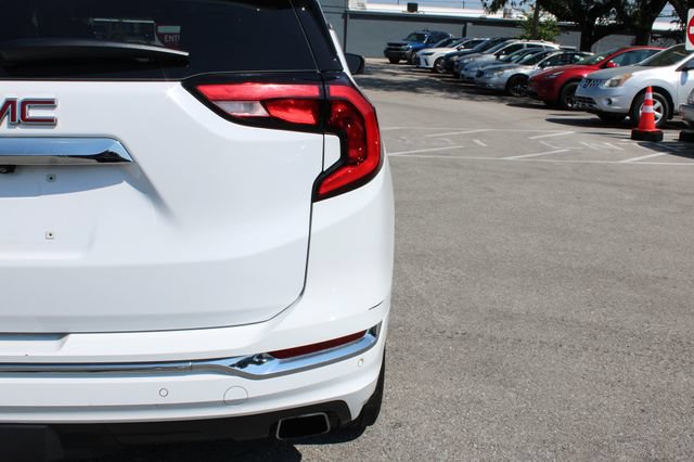 Used 2019 GMC Terrain Denali w/ Comfort Package FWD image 44
