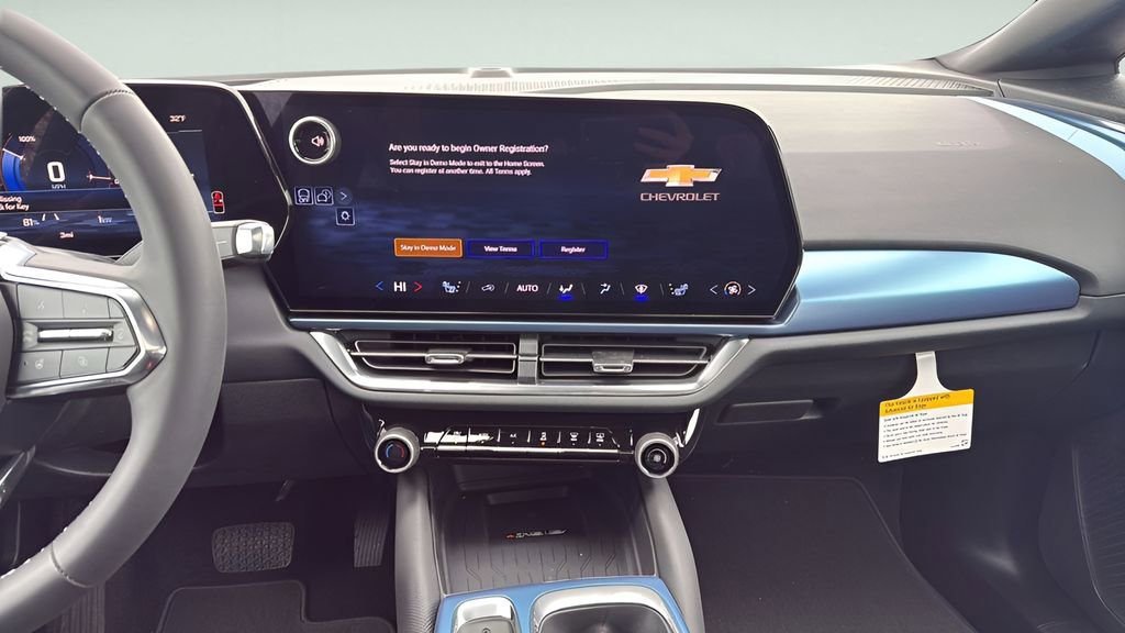 New 2026 Chevrolet Equinox EV LT AWD/4WD image 19