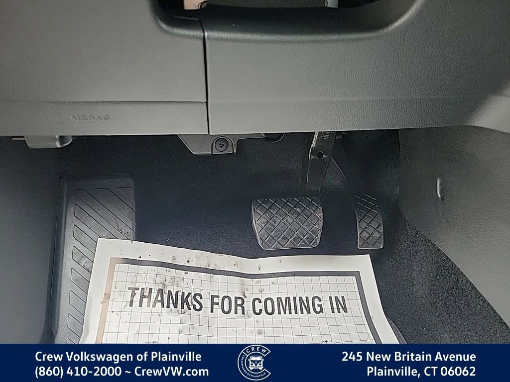 Certified 2025 Volkswagen Tiguan S image 39