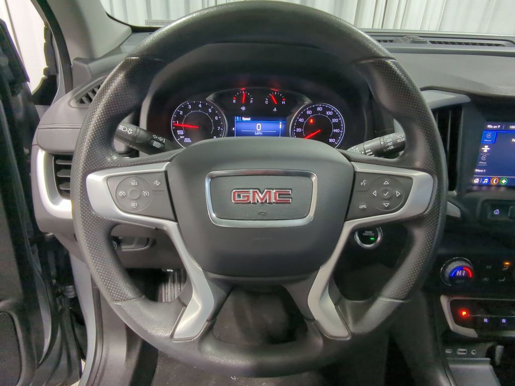 Used 2023 GMC Terrain SLE w/ Driver Convenience Package image 29