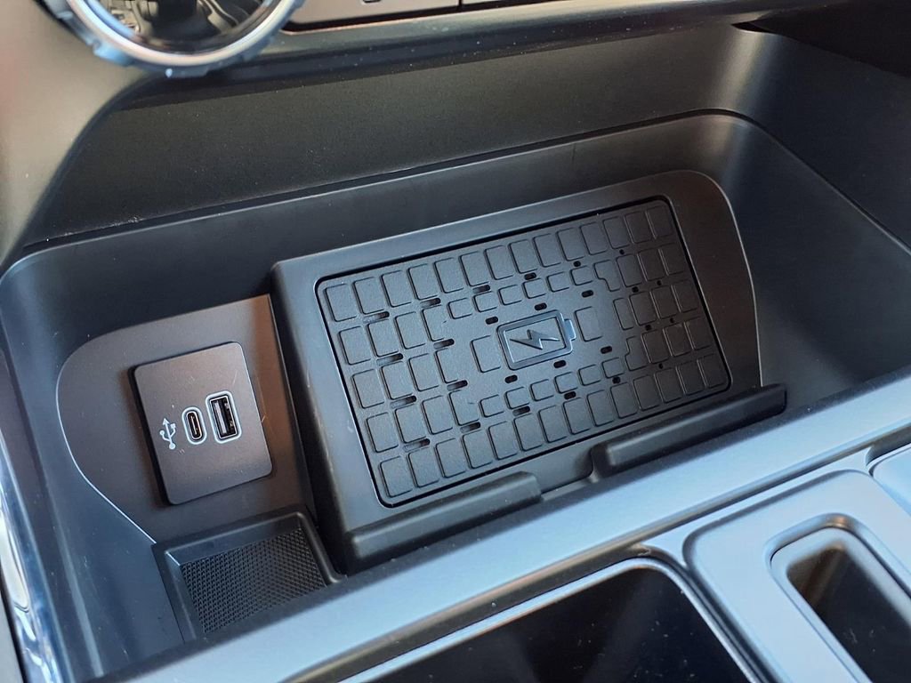 New 2026 Ford F150 XLT w/ Equipment Group 302A MID image 12