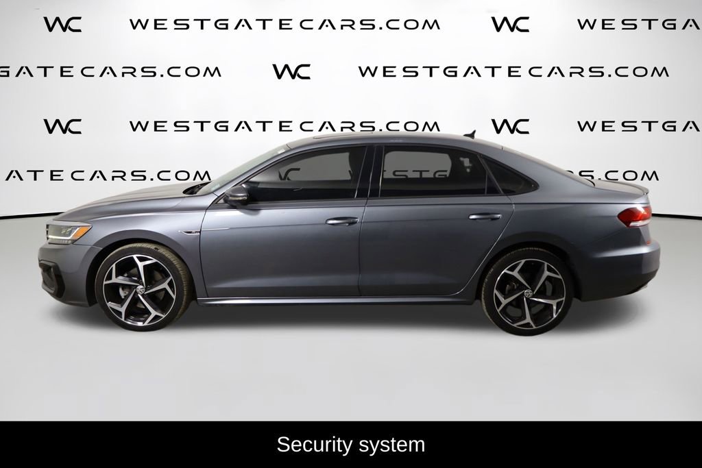 Used 2020 Volkswagen Passat 2.0T R-Line image 11