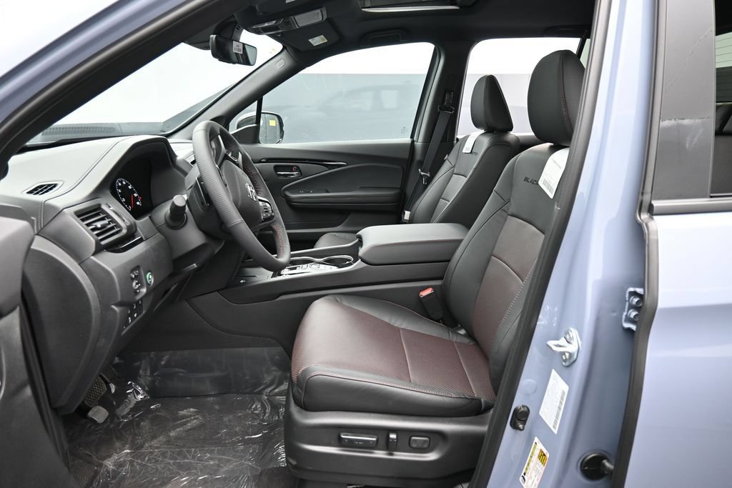 New 2026 Honda Ridgeline Black Edition image 18