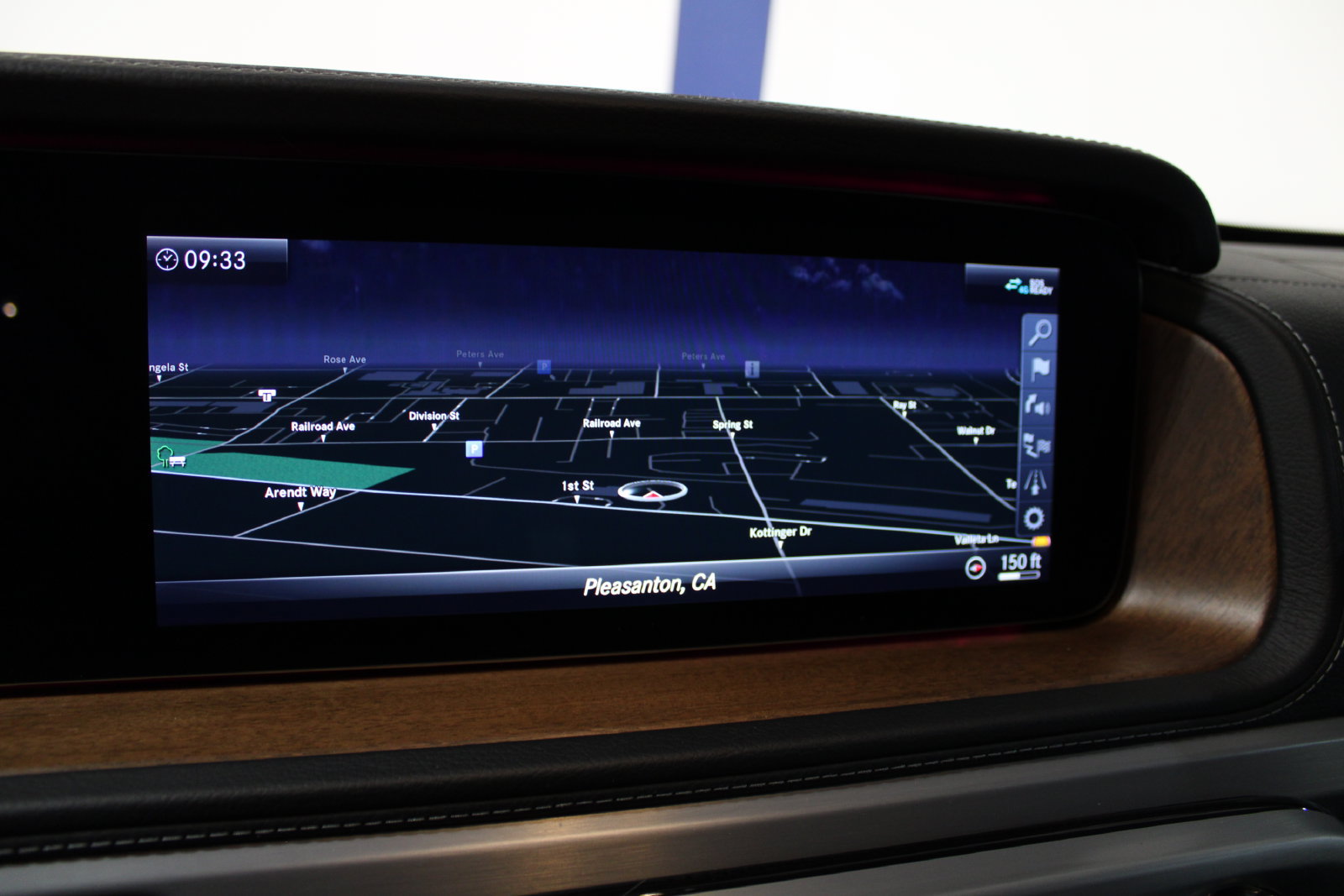 Used 2024 Mercedes-Benz G 550 image 35