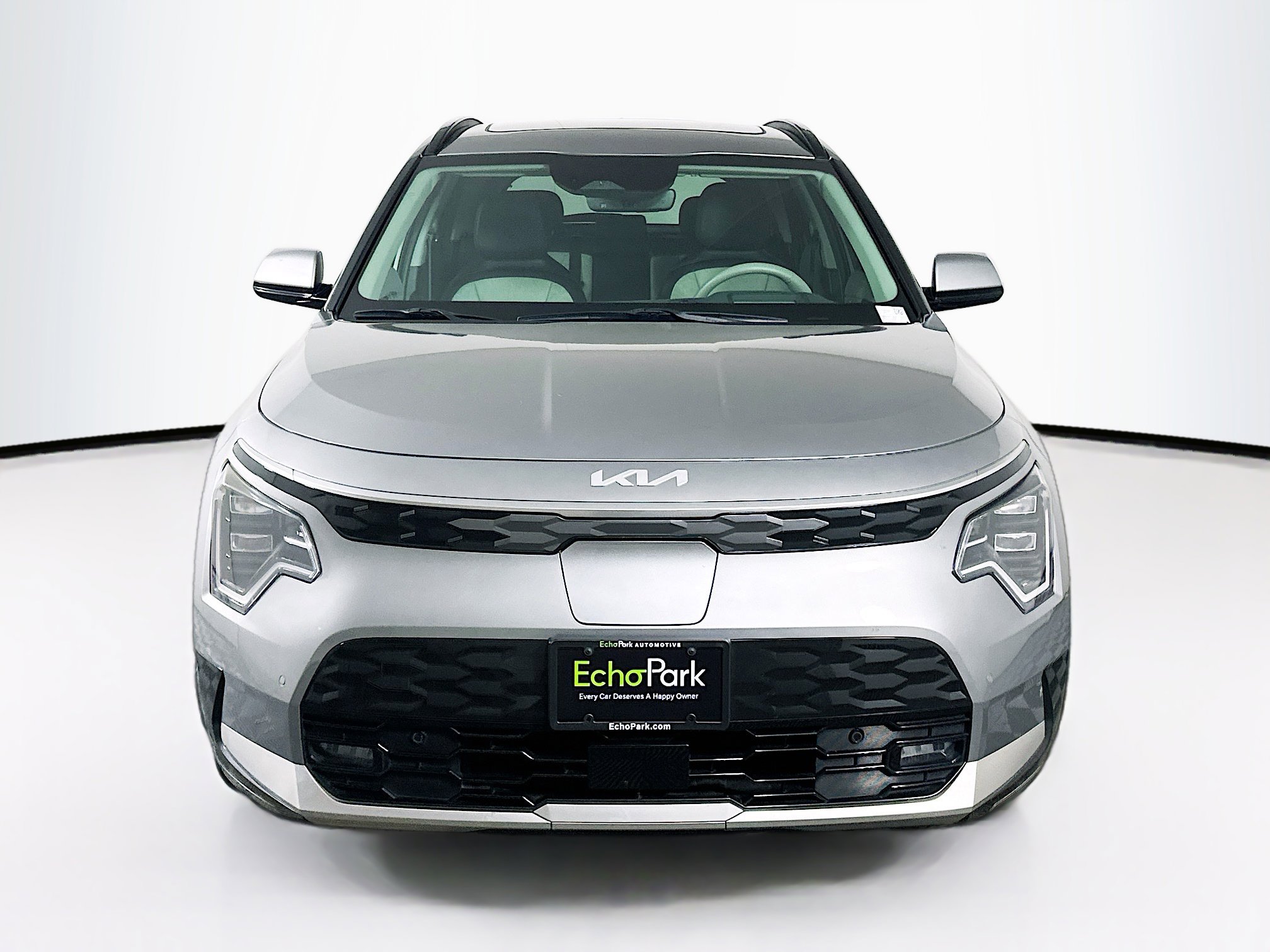 Used 2023 Kia Niro Wave image 2