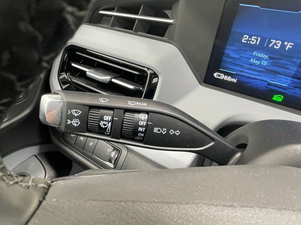 New 2027 Chevrolet Bolt RS w/ Technology Package FWD image 31