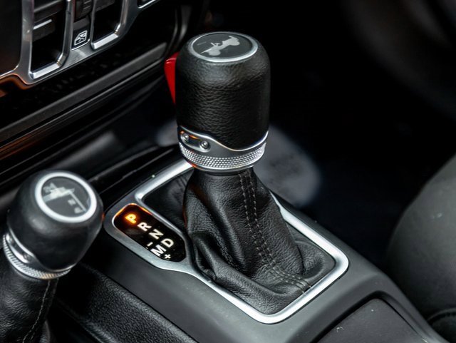 Used 2022 Jeep Wrangler Unlimited Sport image 18