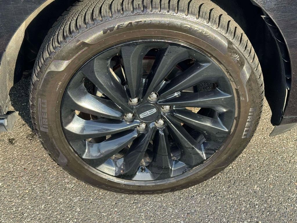 Used 2020 Lincoln Navigator Reserve w/ Equipment Group 208A Reserve AWD/4WD image 9