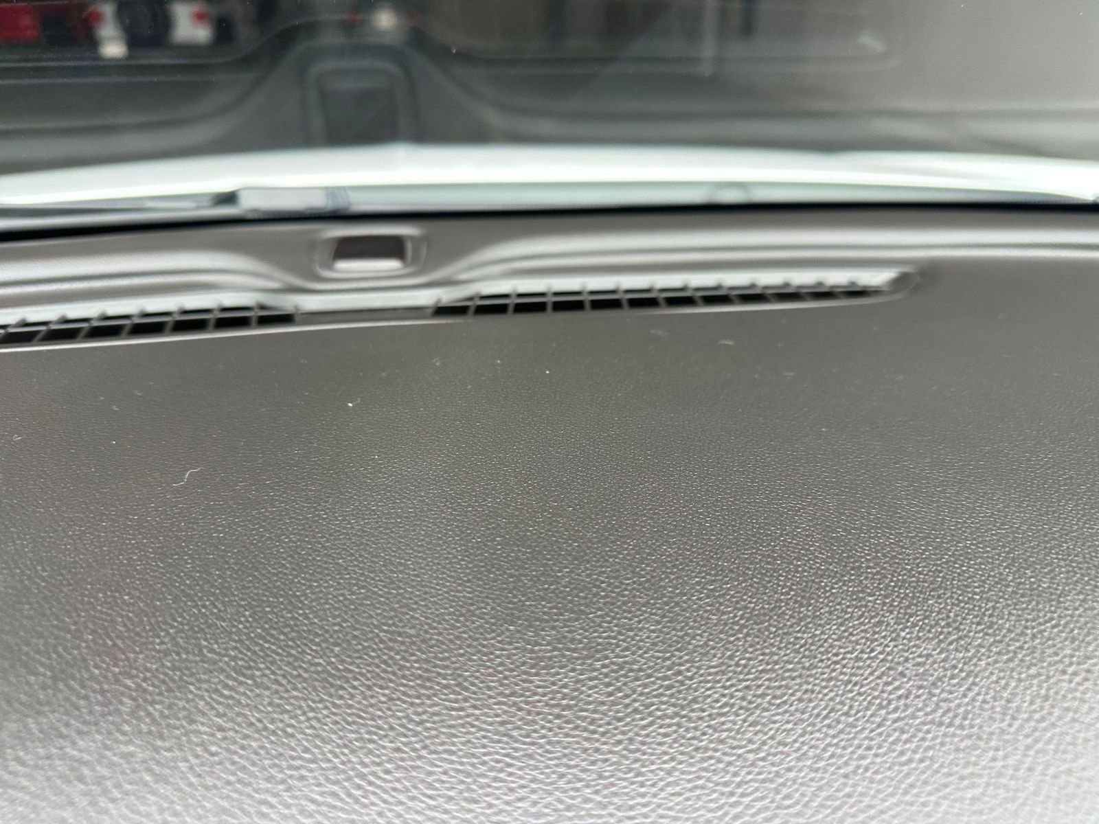 Used 2025 Buick Encore GX Preferred image 18