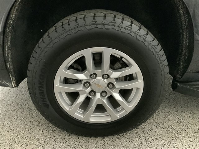 Used 2024 Chevrolet Suburban LT AWD/4WD image 14