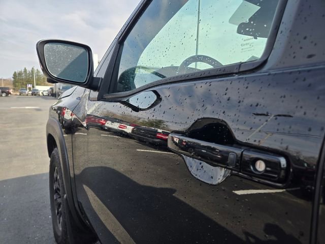 Used 2023 Nissan Frontier PRO-4X w/ Pro Convenience Package image 38