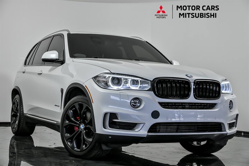 Used 2017 BMW X5 xDrive35i w/ Premium Package AWD/4WD image 1