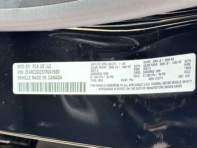 New 2026 Chrysler Pacifica Limited w/ S Appearance Package AWD/4WD image 26