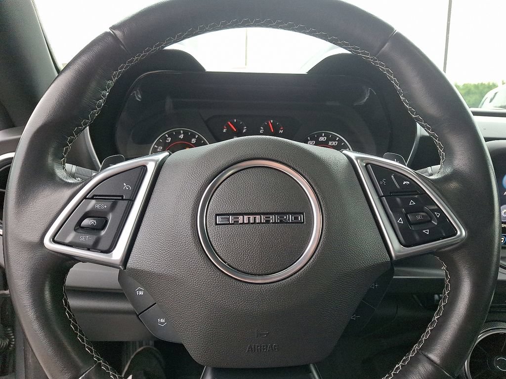 Used 2019 Chevrolet Camaro LT w/ Technology Package RWD image 19