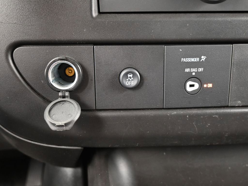 Used 2024 Chevrolet Express 2500 w/ Driver Convenience Package image 23