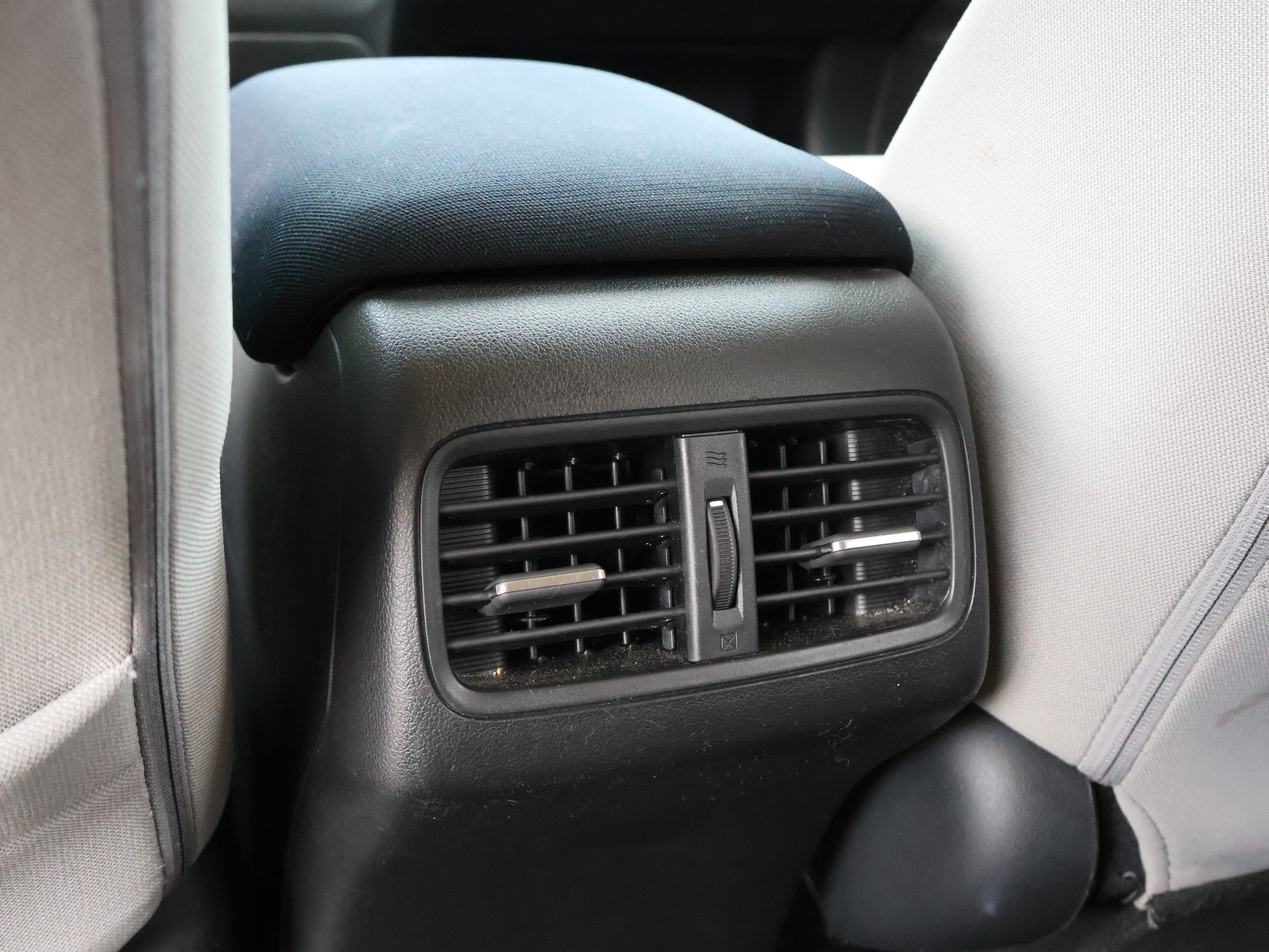 Used 2016 Honda CR-V EX image 10