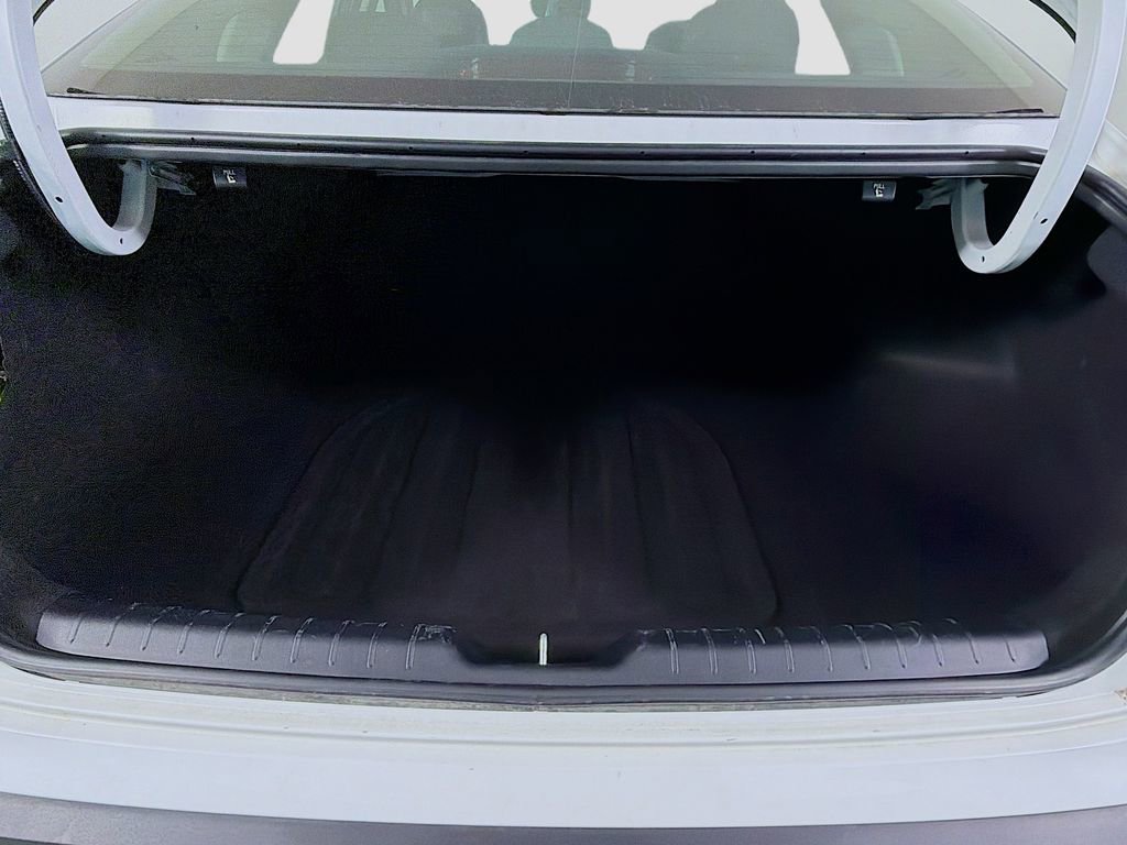 Used 2025 Kia K4 FWD image 28