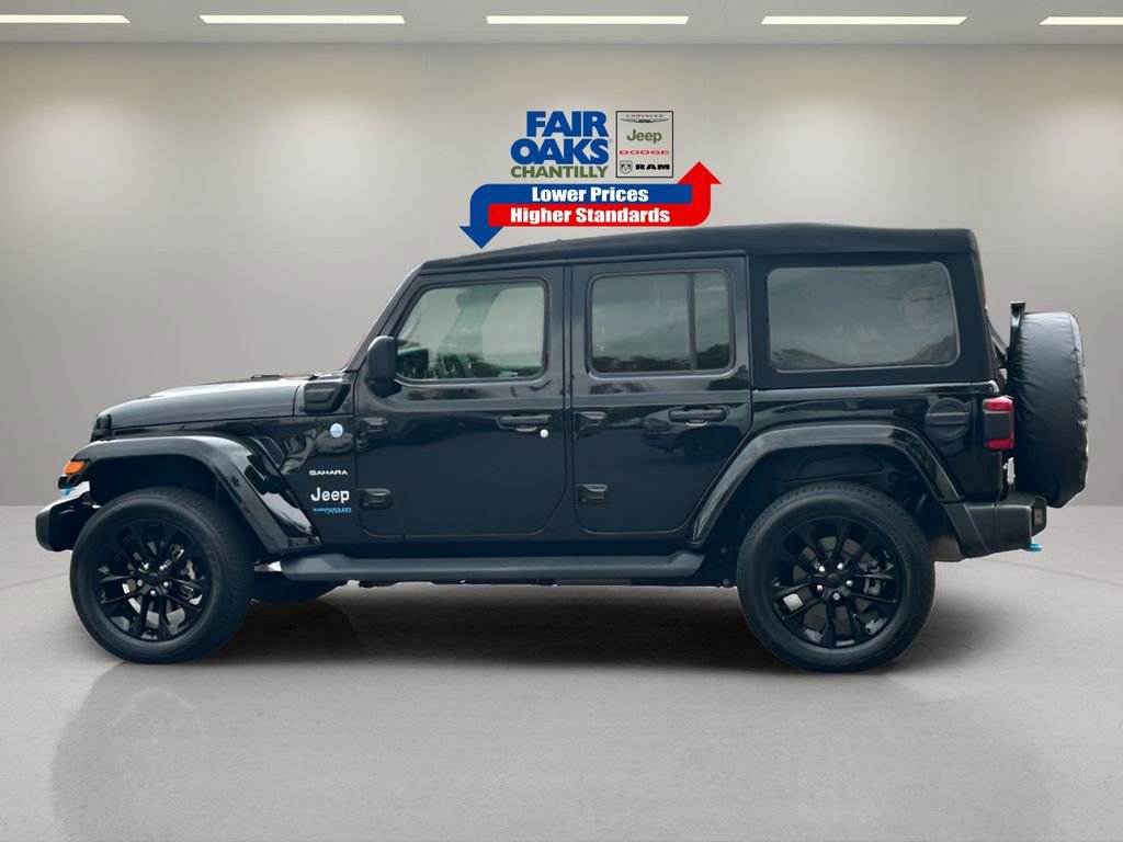Used 2022 Jeep Wrangler Unlimited Sahara w/ Cold Weather Group image 10