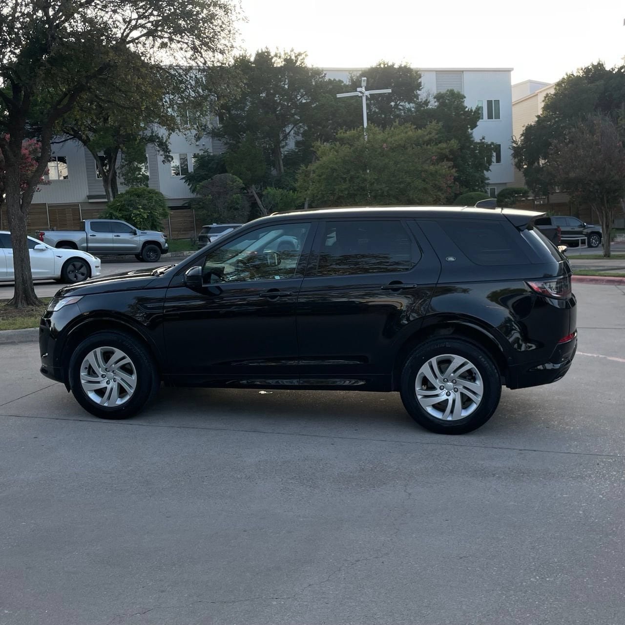 Used 2024 Land Rover Discovery Sport S AWD/4WD image 3