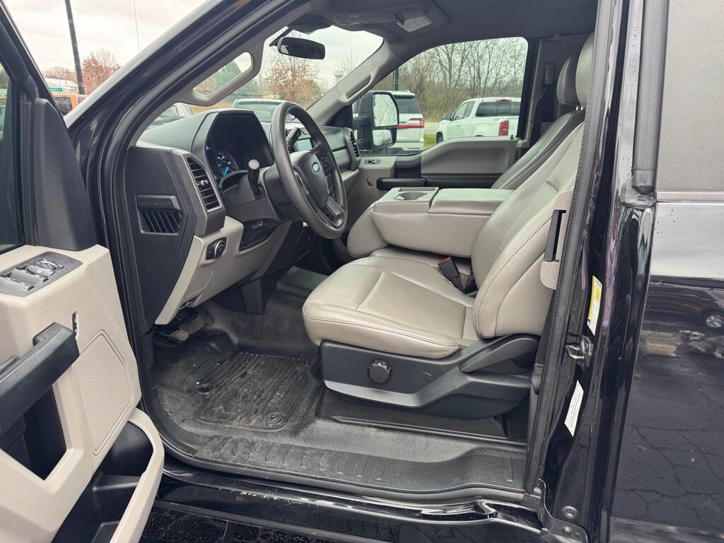 Used 2021 Ford F350 XL w/ Power Equipment Group image 10