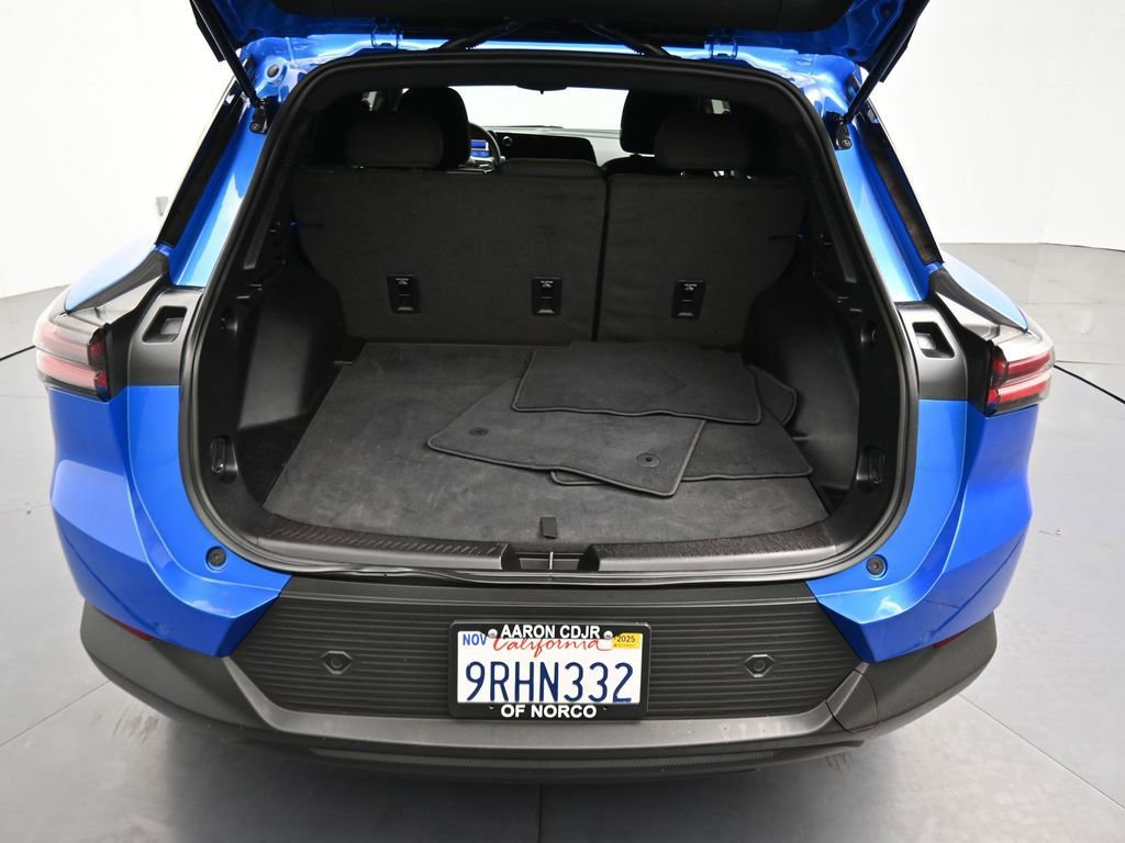 Used 2025 Chevrolet Equinox EV LT image 16