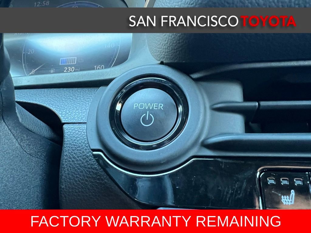 Certified 2025 Toyota Crown Signia XLE image 25