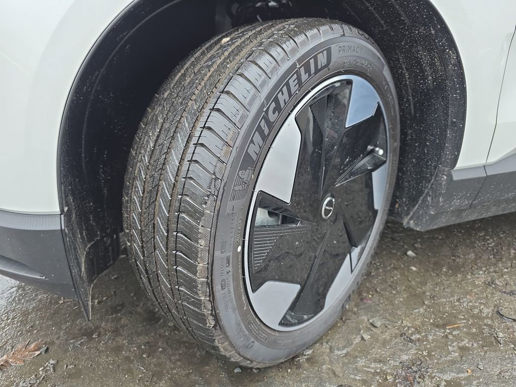 New 2025 Volvo EX30 Plus w/ Protection Package Premier image 42