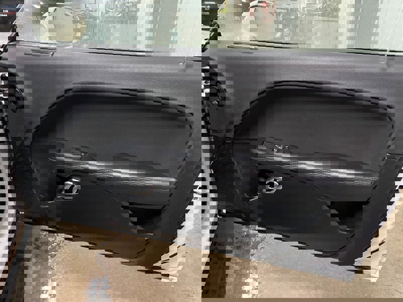 Used 2020 Dodge Challenger SXT image 21