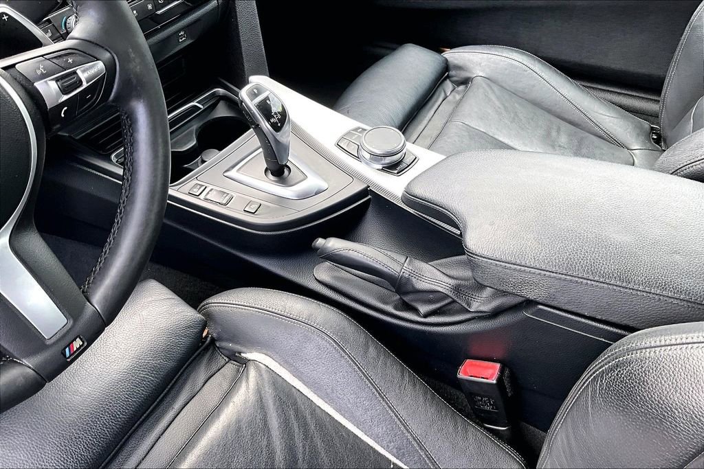 Used 2019 BMW 440i Coupe w/ M Sport Package RWD image 14