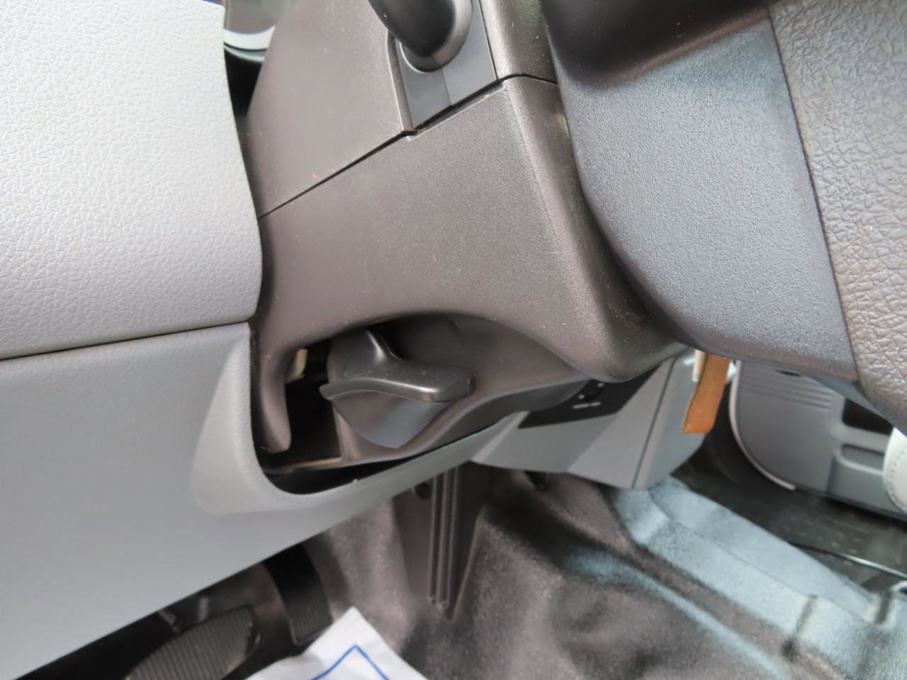 Used 2015 Ford F250 XL w/ Power Equipment Group image 32