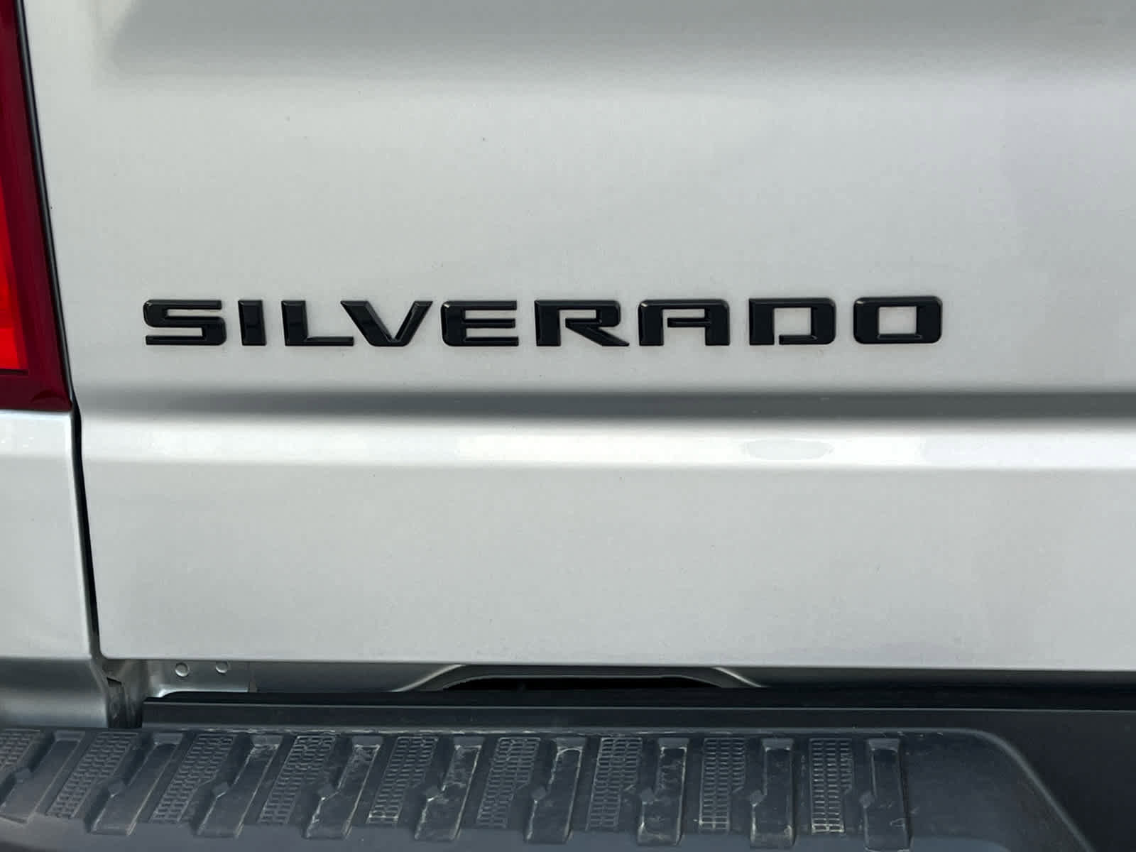 Used 2021 Chevrolet Silverado 1500 LT Trail Boss w/ Bed Protection Package AWD/4WD image 8