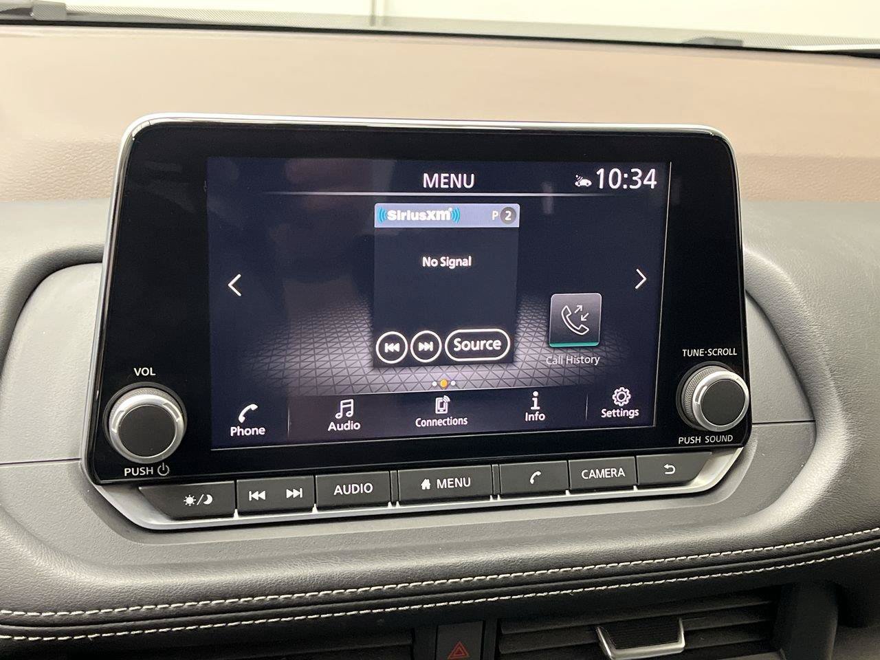 Used 2023 Nissan Rogue SV AWD/4WD image 18