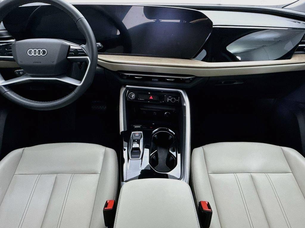 Certified 2025 Audi Q5 Premium w/ Premium Plus AWD/4WD image 13