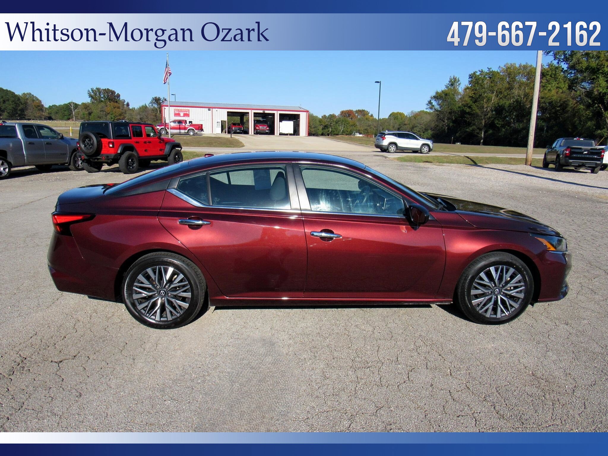 Used 2024 Nissan Altima 2.5 SV image 14