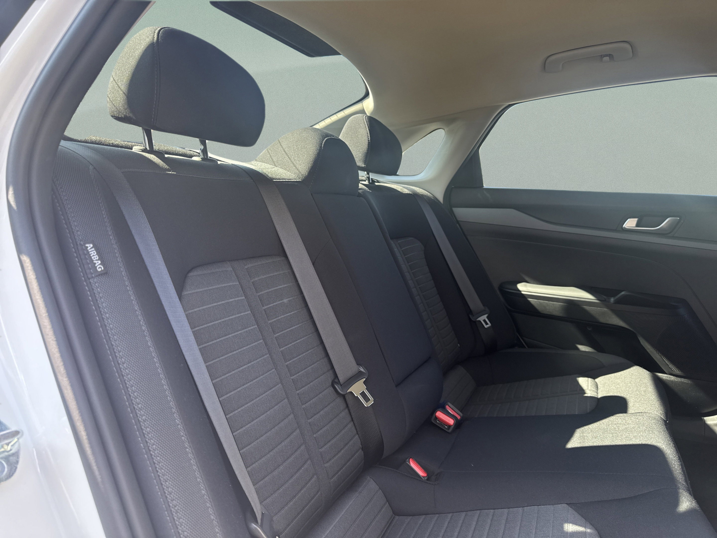 New 2026 Kia K5 LXS FWD image 33